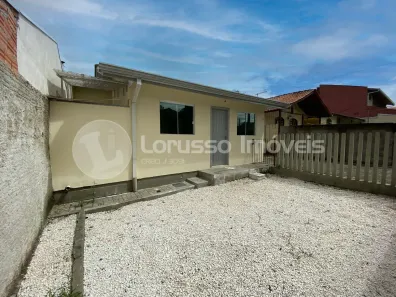 Casa com 2 Quartos para alugar, 48m² no Cajuru, Curitiba