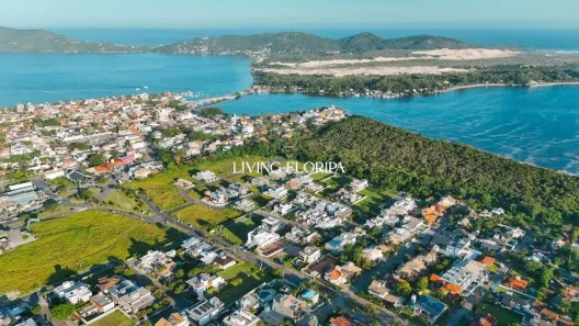 Casa com 4 Quartos à venda, 395m² no Lagoa da Conceição, Florianópolis