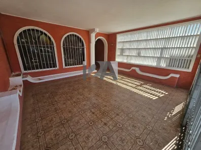 Sobrado com 2 Quartos para alugar, 200m² no Parque Continental, São Paulo