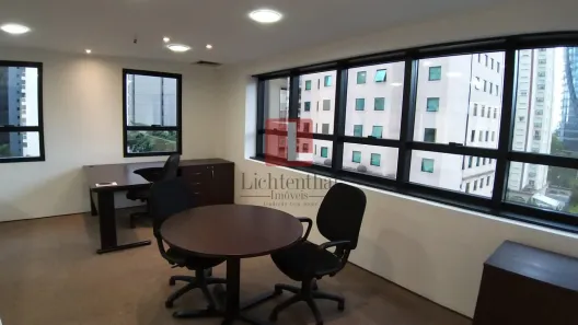 Sala Comercial com 5 Quartos para alugar, 132m² no Vila Olímpia, São Paulo