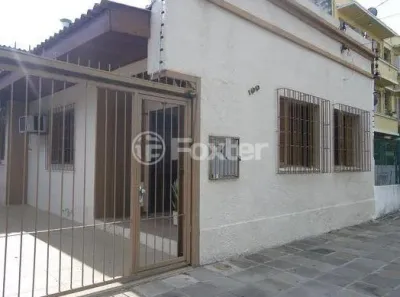 Casa com 3 Quartos à venda, 120m² no Azenha, Porto Alegre