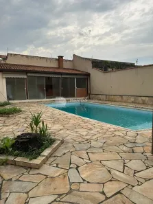 Casa com 3 Quartos à venda, 280m² no Vila São José, Taubaté