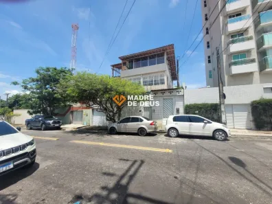 Casa com 3 Quartos à venda, 458m² no Cocó, Fortaleza