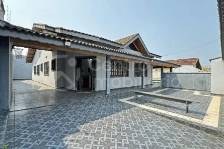 Casa com 4 Quartos à venda, 349m² no Estância Balneária Convento Velho, Peruíbe
