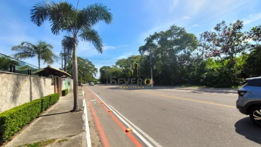 Lote/Terreno à venda, 410m² no Itaipu, Niterói