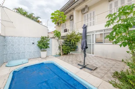 Casa com 3 Quartos à venda, 283m² no Jardim Itu, Porto Alegre