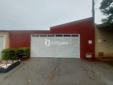 Casa com 3 Quartos para alugar, 95m² no Jardim Oriente, Piracicaba