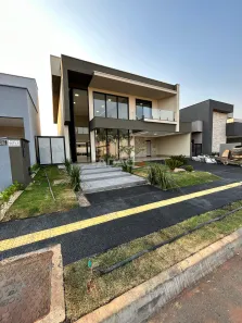 Sobrado com 4 Quartos à venda, 300m² no Residencial Goiânia Golfe Clube, Goiânia