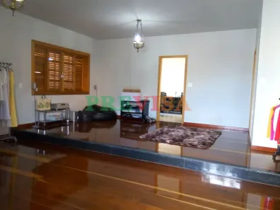 Casa com 5 Quartos à venda, 373m² no Santa Tereza, Belo Horizonte