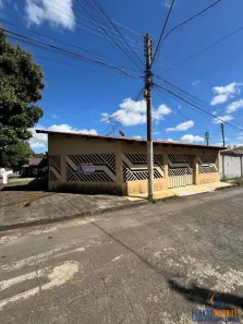 Casa com 2 Quartos à venda, 230m² no Setor Novo Horizonte, Goiânia