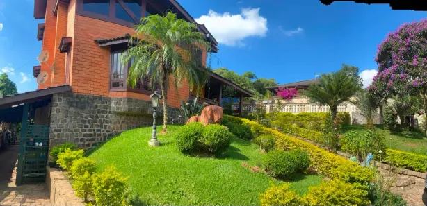 Casa de Condomínio com 4 Quartos à venda, 308m² no Caraguatá, Mairiporã