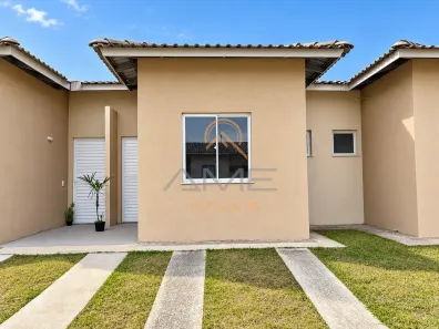 Casa de Condomínio com 2 Quartos à venda, 50m² no Três Vendas, Pelotas