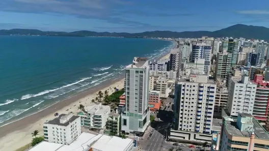 Apartamento com 3 Quartos à venda, 260m² no Meia Praia, Itapema
