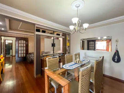 Apartamento com 2 Quartos à venda, 133m² no Zona 03, Maringá