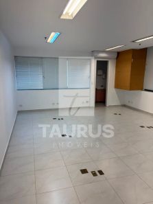 Sala Comercial à venda, 45m² no Indianópolis, São Paulo