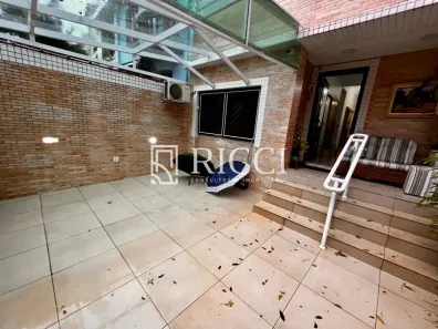 Sobrado com 4 Quartos à venda, 150m² no Gonzaga, Santos