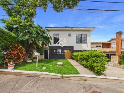 Casa de Condomínio com 4 Quartos à venda, 325m² no Alphaville, Santana de Parnaíba