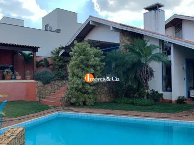 Casa com 3 Quartos à venda, 300m² no Vila Silena, Atibaia