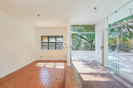 Sobrado com 3 Quartos para alugar, 306m² no Sumaré, São Paulo