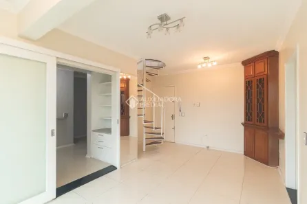Cobertura com 2 Quartos para alugar, 60m² no Cristal, Porto Alegre