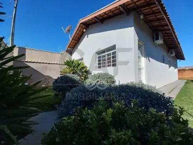 Casa com 2 Quartos à venda, 60m² no Parque Residencial Imigrantes, Holambra