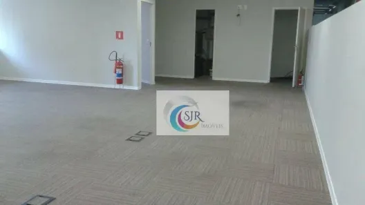 Sala Comercial para venda ou aluguel, 375m² no Cidade Monções, São Paulo