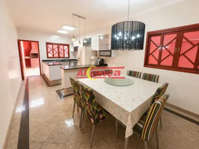 Sobrado com 3 Quartos à venda, 200m² no Vila Galvão, Guarulhos