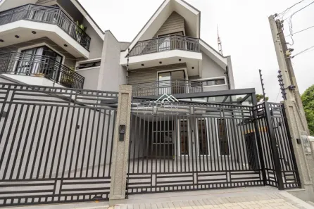 Sobrado com 3 Quartos à venda, 228m² no Vista Alegre, Curitiba