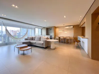 Apartamento com 3 Quartos para alugar, 145m² no Petrópolis, Porto Alegre