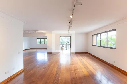 Apartamento com 4 Quartos à venda, 300m² no Vila Uberabinha, São Paulo