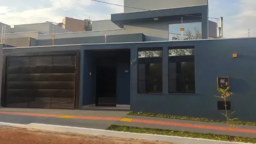 Casa com 3 Quartos à venda, 127m² no Vila Marli, Campo Grande