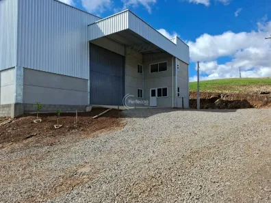Prédio Comercial para alugar, 600m² no Flores da Cunha, Flores da Cunha