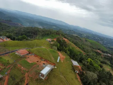 Lote/Terreno à venda, 600m² no Parque São José, Atibaia