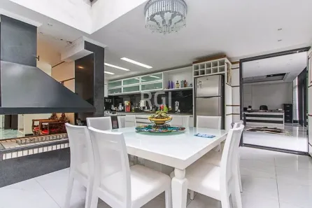 Casa com 5 Quartos à venda, 800m² no Partenon, Porto Alegre