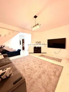 Sobrado com 5 Quartos à venda, 234m² no Fragata, Pelotas