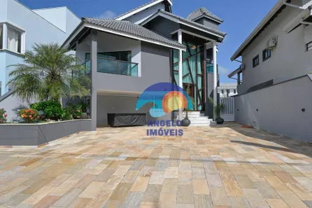 Casa de Condomínio com 4 Quartos à venda, 200m² no Condominio Residencial Bounganvillee, Peruíbe
