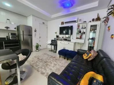 Apartamento com 2 Quartos à venda, 61m² no Agronômica, Florianópolis