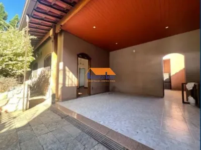 Casa com 3 Quartos à venda, 302m² no Santo André, Belo Horizonte