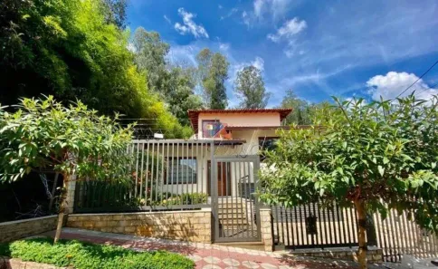 Casa com 6 Quartos à venda, 317m² no Santa Lúcia, Belo Horizonte