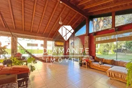 Casa com 4 Quartos à venda, 252m² no Tristeza, Porto Alegre