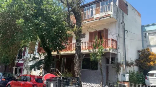 Casa com 2 Quartos à venda, 208m² no São João, Porto Alegre