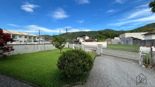 Casa com 3 Quartos à venda, 145m² no Pirabeiraba (Pirabeiraba), Joinville