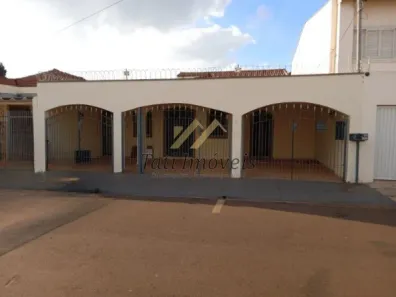 Casa com 4 Quartos à venda, 250m² no Vila Arnaldo, São Carlos