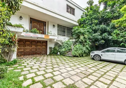 Sobrado com 5 Quartos à venda, 600m² no Jardim Guedala, São Paulo