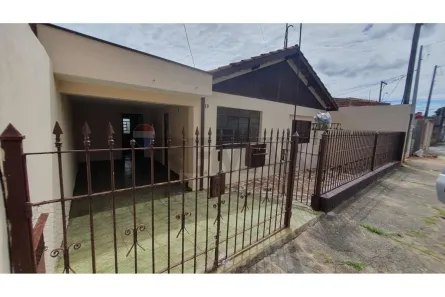 Casa com 3 Quartos à venda, 129m² no Jardim Yara, Itapira