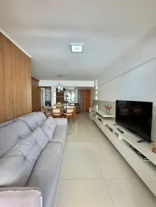 Apartamento com 3 Quartos para alugar, 108m² no Jatiúca, Maceió
