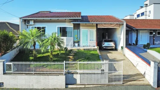 Casa com 2 Quartos à venda, 175m² no Água Verde, Blumenau