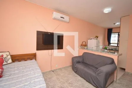 Apartamento com 1 Quarto para alugar, 30m² no Vila São João, Guarulhos