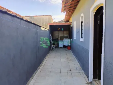 Casa com 2 Quartos à venda, 120m² no Vila Ac, Mongaguá