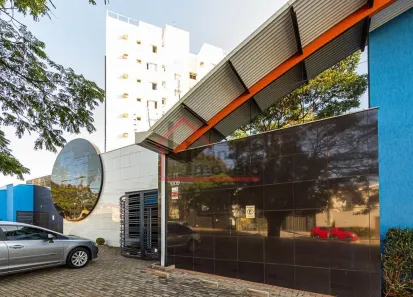 Prédio Comercial com 7 Quartos à venda, 600m² no Vila Lemos, Campinas